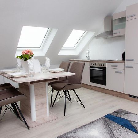 T&K Apartments Near Messe Fair Trade Duesseldorf Und Airport 3A ดุยส์บูร์ก ภายนอก รูปภาพ