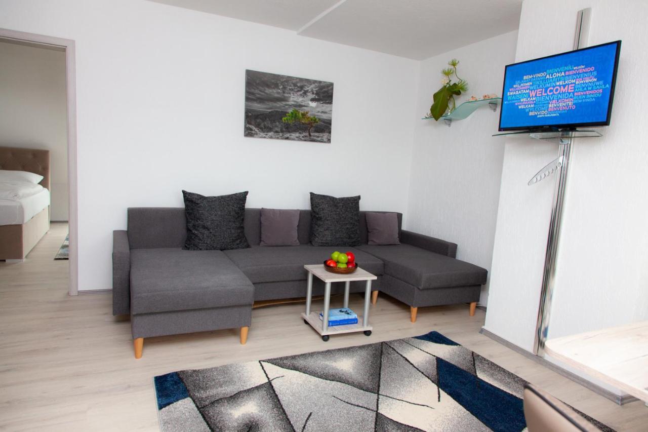 T&K Apartments Near Messe Fair Trade Duesseldorf Und Airport 3A ดุยส์บูร์ก ภายนอก รูปภาพ