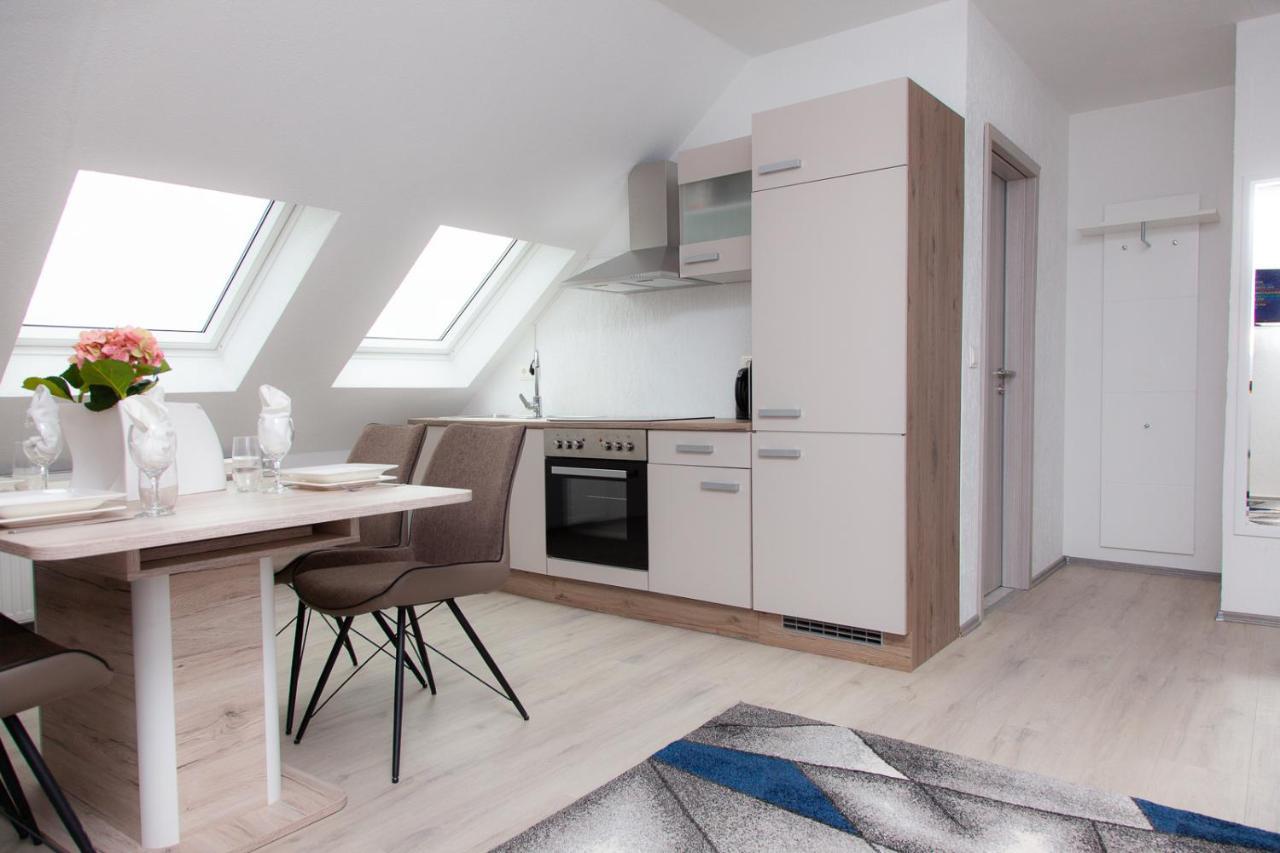 T&K Apartments Near Messe Fair Trade Duesseldorf Und Airport 3A ดุยส์บูร์ก ภายนอก รูปภาพ